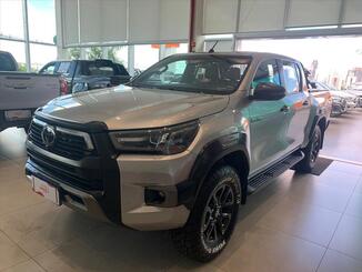Toyota HILUX 2.8 D-4D TURBO DIESEL CD CONQUEST 4X4 AUTOMÁTICO