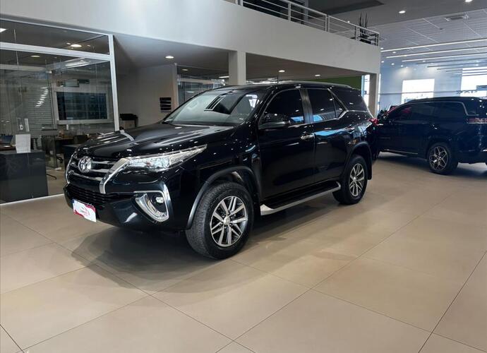galeria HILUX SW4