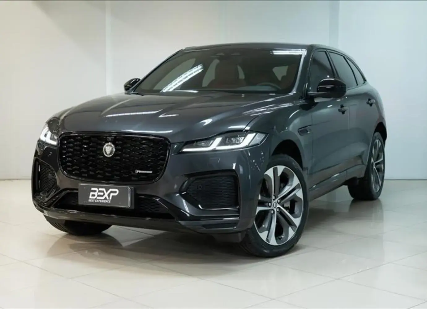 galeria F-PACE
