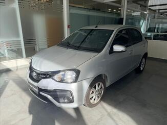 ETIOS 1.5 X PLUS 16V FLEX 4P AUTOMÁTICO