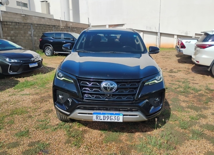 galeria HILUX SW4