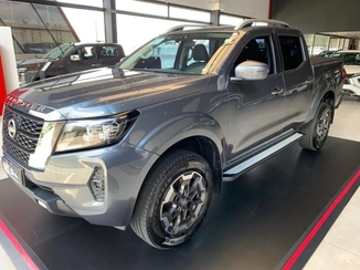 Nissan FRONTIER 2.3 16V TURBO DIESEL XE CD 4X4 AUTOMÁTICO