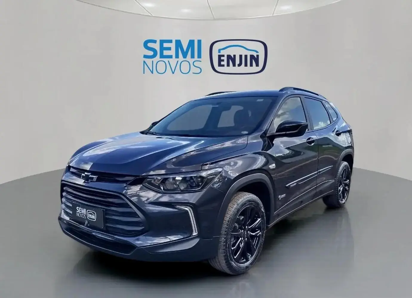 galeria TRACKER MIDNIGHT AT 1.0T