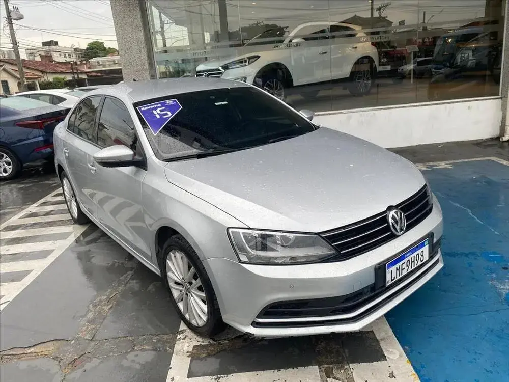 JETTA 2.0 COMFORTLINE FLEX 4P TIPTRONIC