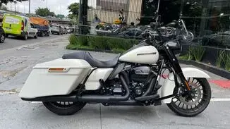 Harley Davidson Road King Special FLHRXS ROAD KING SPECIAL FLHRXS