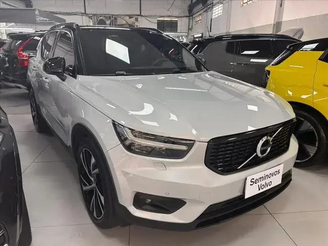 Volvo XC40 1.5 T5 RECHARGE R-DESIGN GEARTRONIC