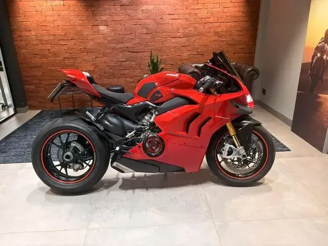 Ducati Panigale V4 S
