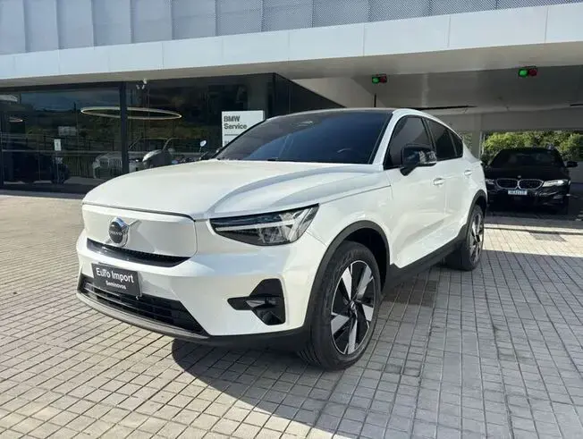 Volvo C40 Recharge Plus (Elétrico)