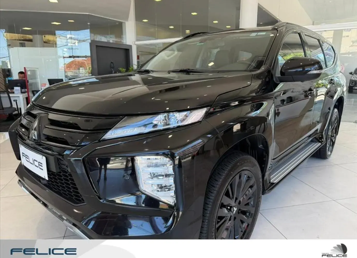 galeria PAJERO SPORT