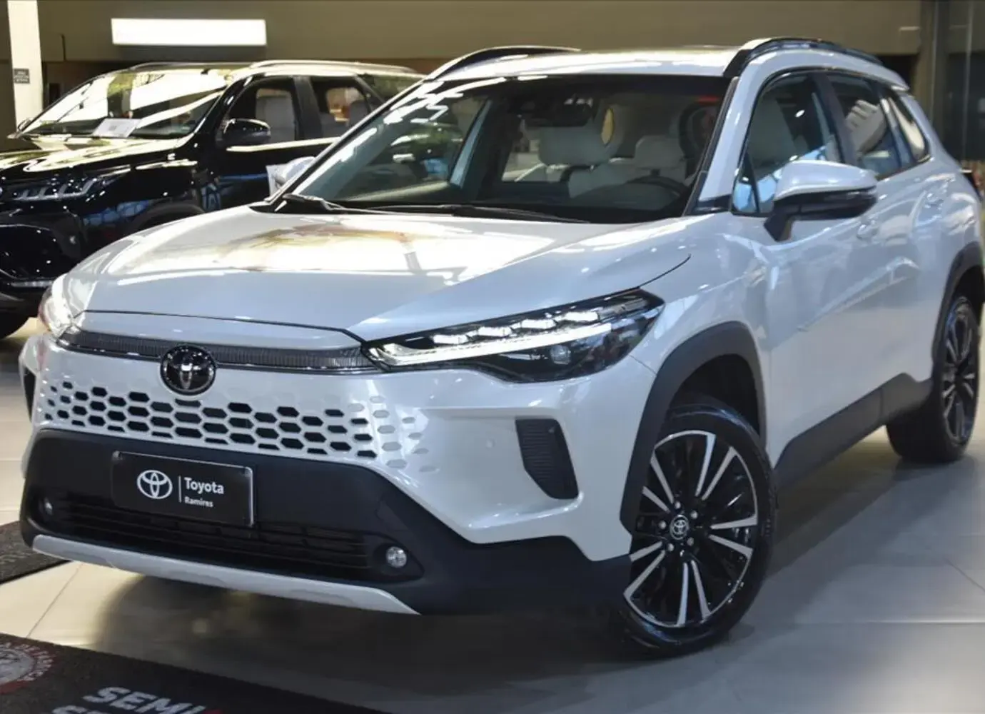 galeria COROLLA CROSS