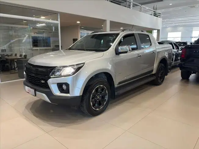 Chevrolet S10 2.8 16V TURBO DIESEL HIGH COUNTRY CD 4X4 AUTOMÁTICO