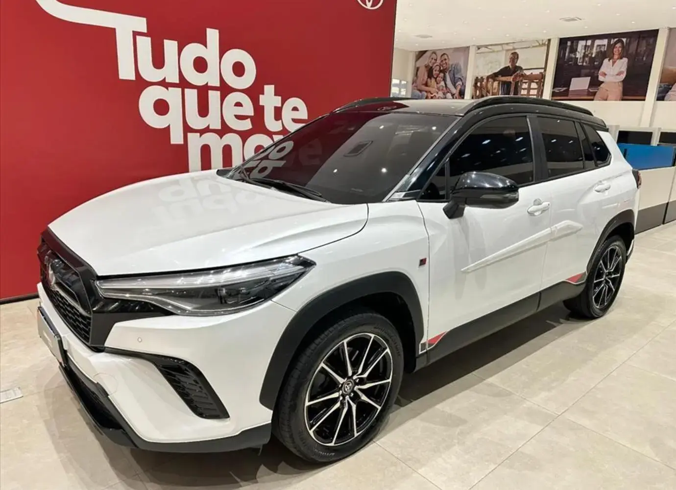 galeria COROLLA CROSS