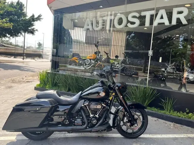 Harley Davidson Road King Special FLHRXS ROAD KING SPECIAL FLHRXS