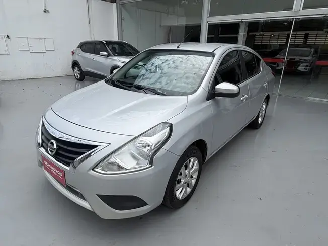 Nissan VERSA 1.6 16V FLEX SV 4P XTRONIC