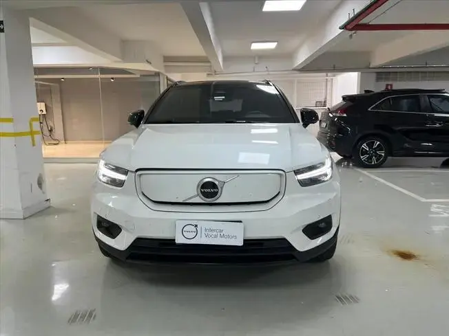 Volvo XC40 P8 RECHARGE ELECTRIC BEV PURE AWD