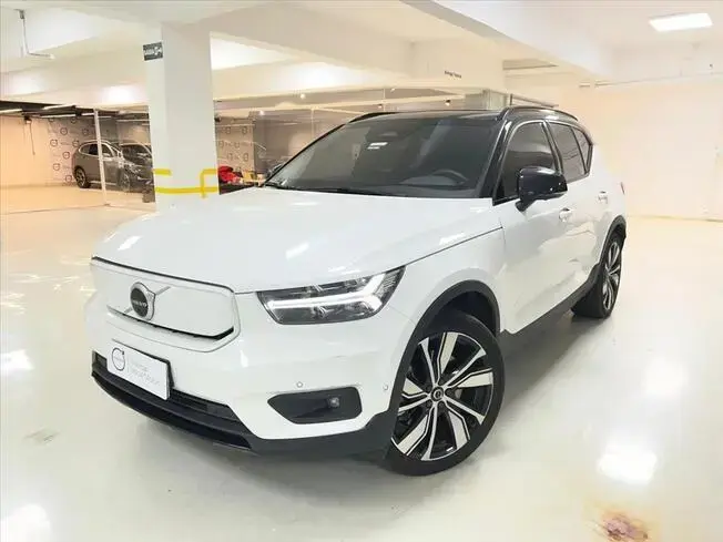 Volvo XC40 P8 RECHARGE ELECTRIC BEV PURE AWD