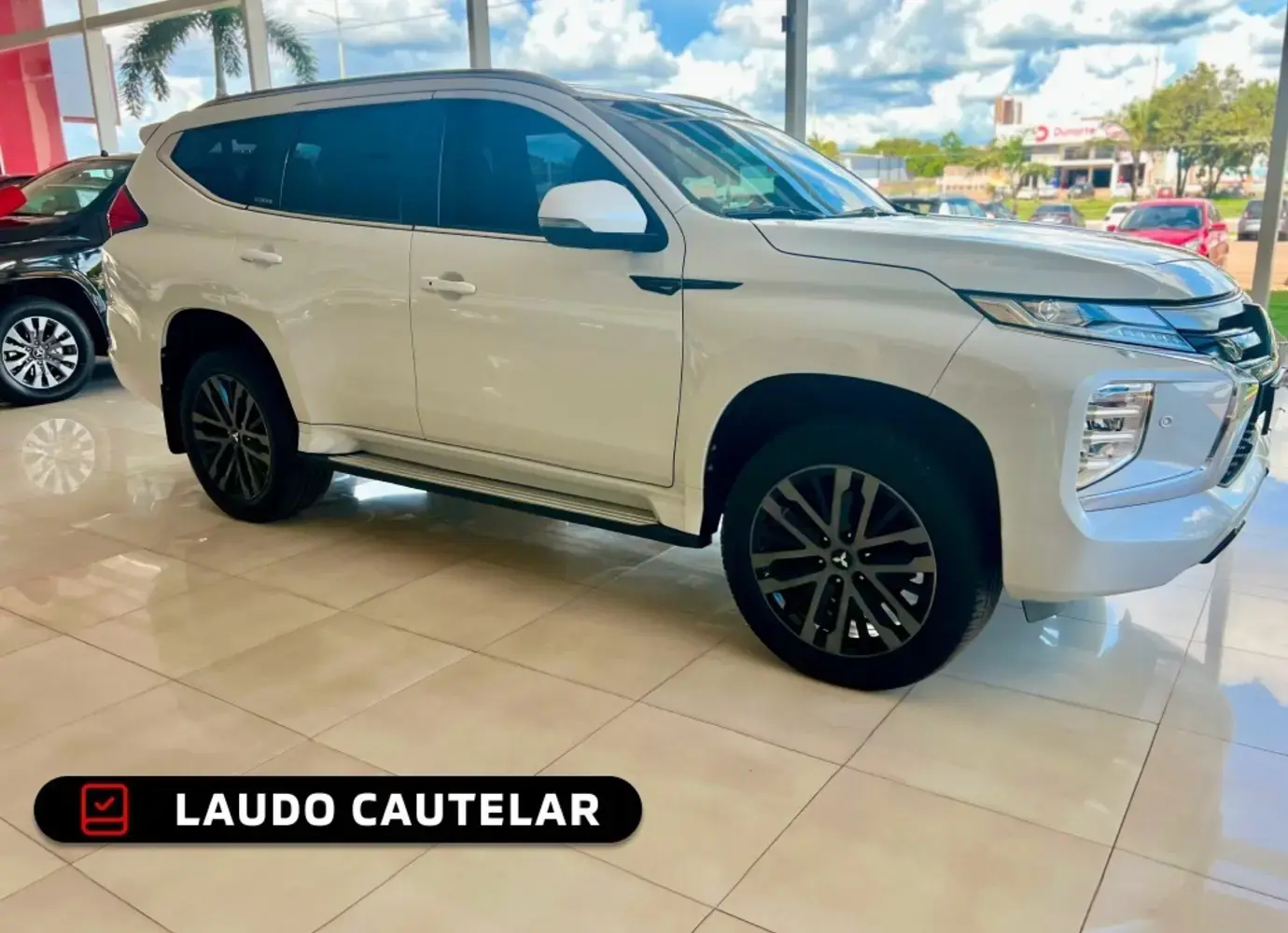 galeria PAJERO SPORT