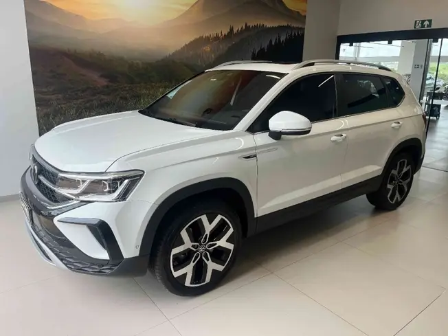 Volkswagen TAOS 1.4 250 TSI TOTAL FLEX HIGHLINE AUTOMÁTICO