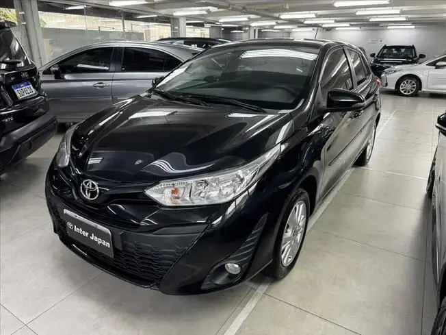 Toyota YARIS 1.3 16V FLEX XL PLUS TECH MULTIDRIVE