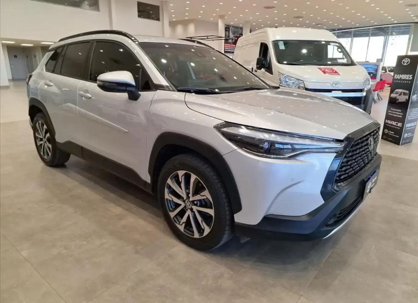 galeria COROLLA CROSS