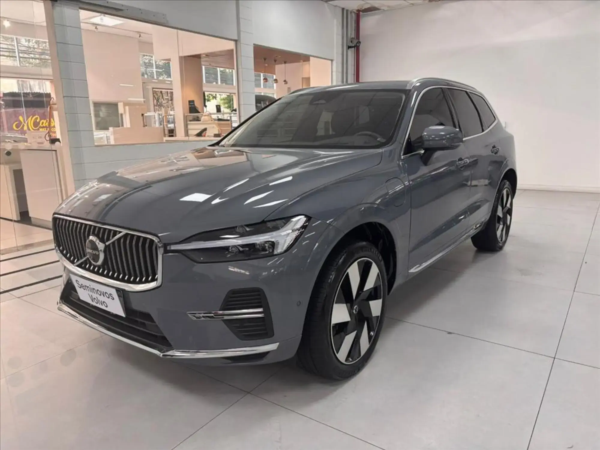 XC60 2.0 T8 RECHARGE ULTIMATE AWD GEARTRONIC