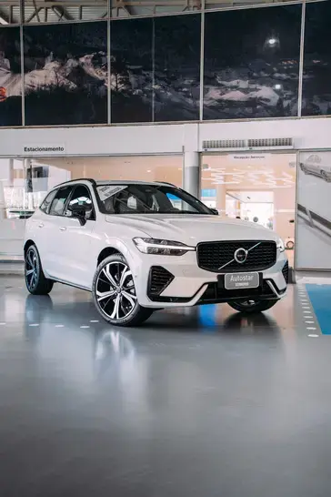 Volvo XC60 Recharge Ultimate Dark 2.0