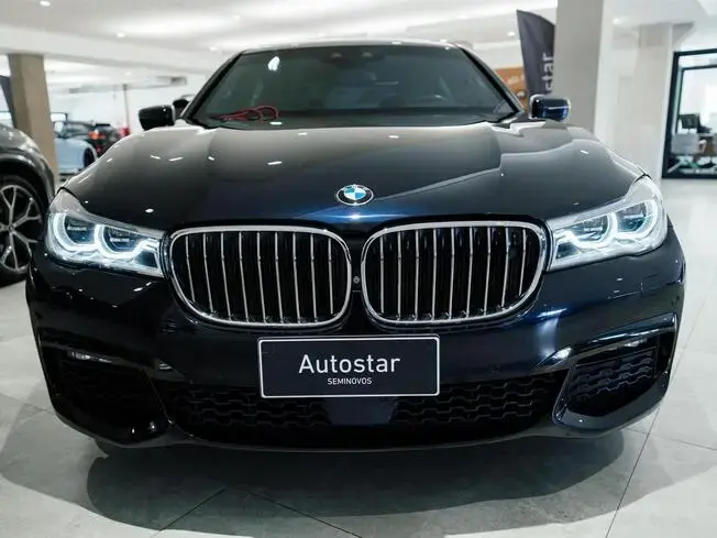 Bmw 750i 750iL M Sport Sedan 4.4 V8 450cv Aut.