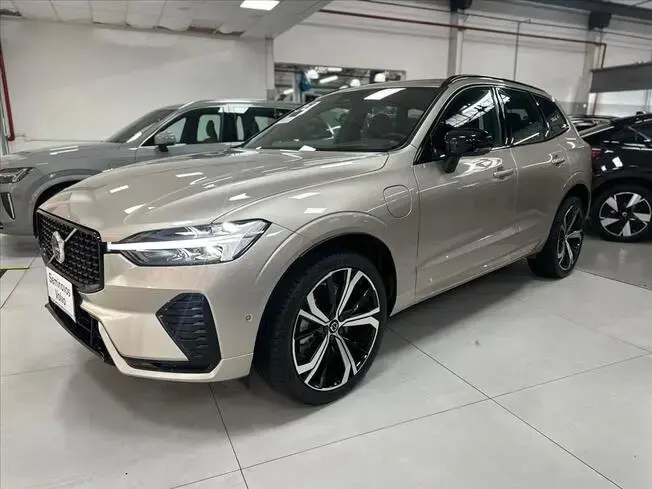 Volvo XC60 2.0 T8 RECHARGE ULTIMATE DARK AWD GEARTRONIC