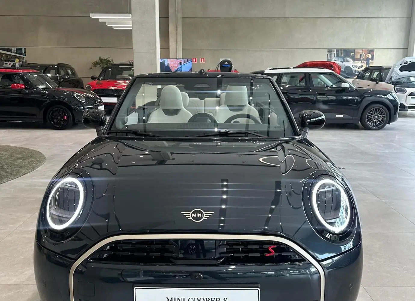 galeria Cooper Cabrio
