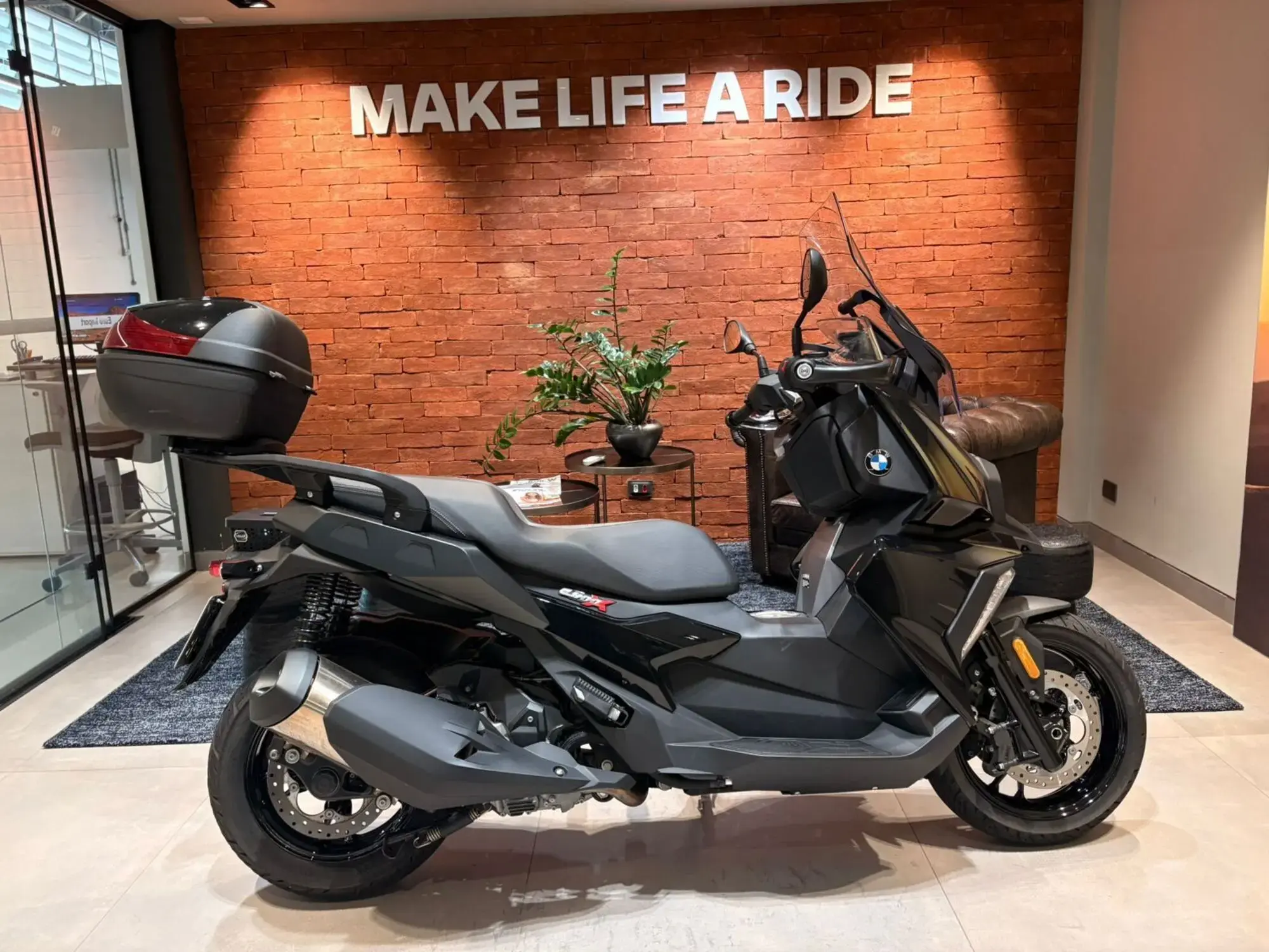 C 400 X 350cc