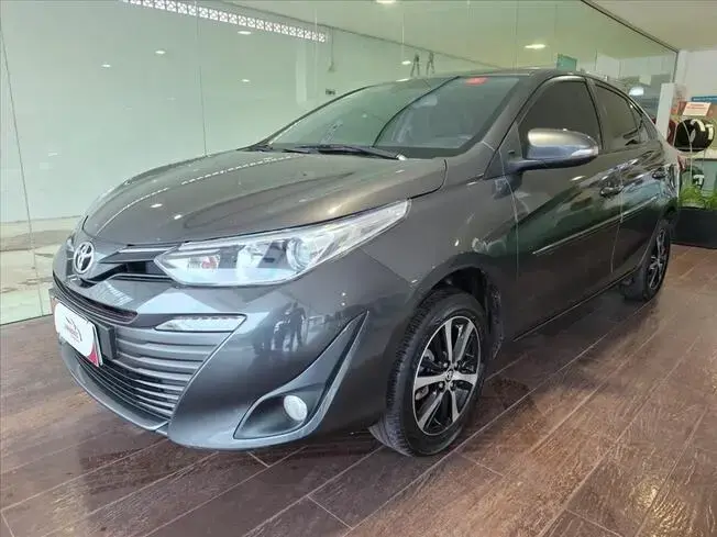 YARIS 1.5 16V FLEX SEDAN XLS CONNECT MULTIDRIVE