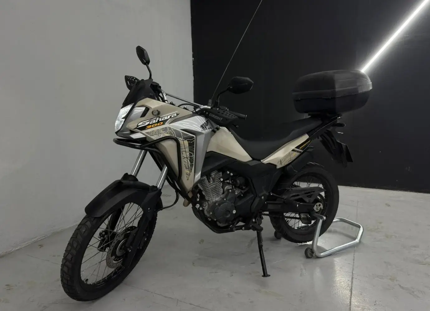 galeria SAHARA 300 ABS FLEX