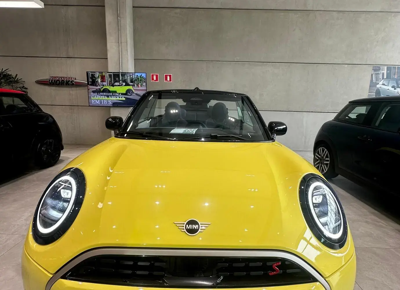 galeria Cooper Cabrio