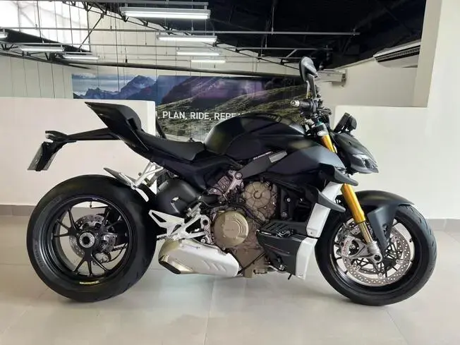 Ducati Streetfighter V4 S
