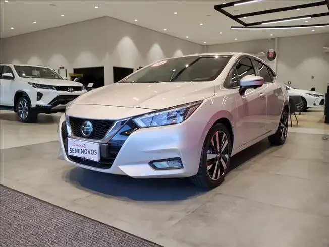 VERSA 1.6 16V FLEX EXCLUSIVE XTRONIC