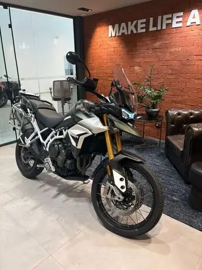 Triumph Tiger 900 Rally