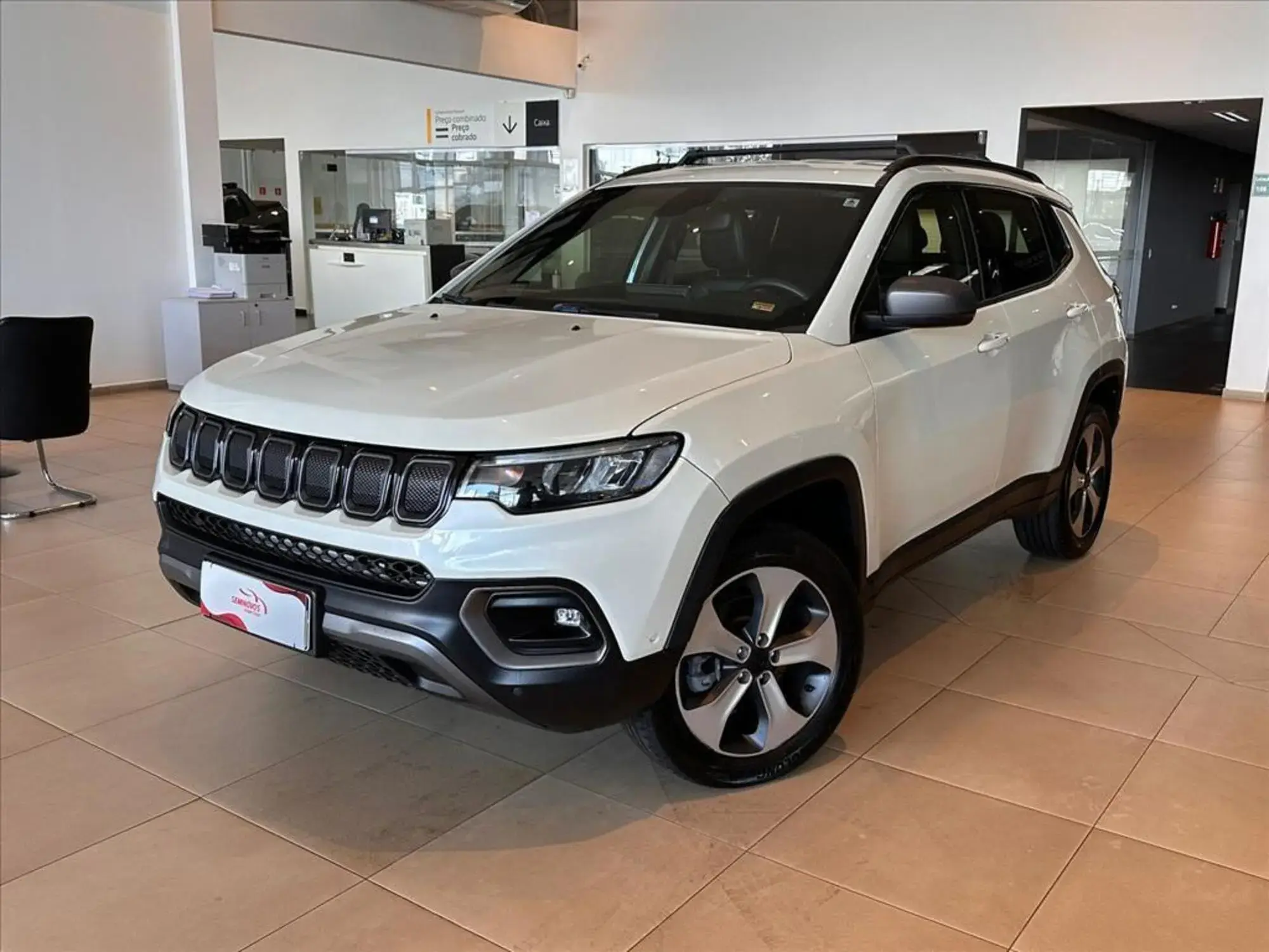 Compass 2.0 Td350 Turbo Diesel Longitude At9 9