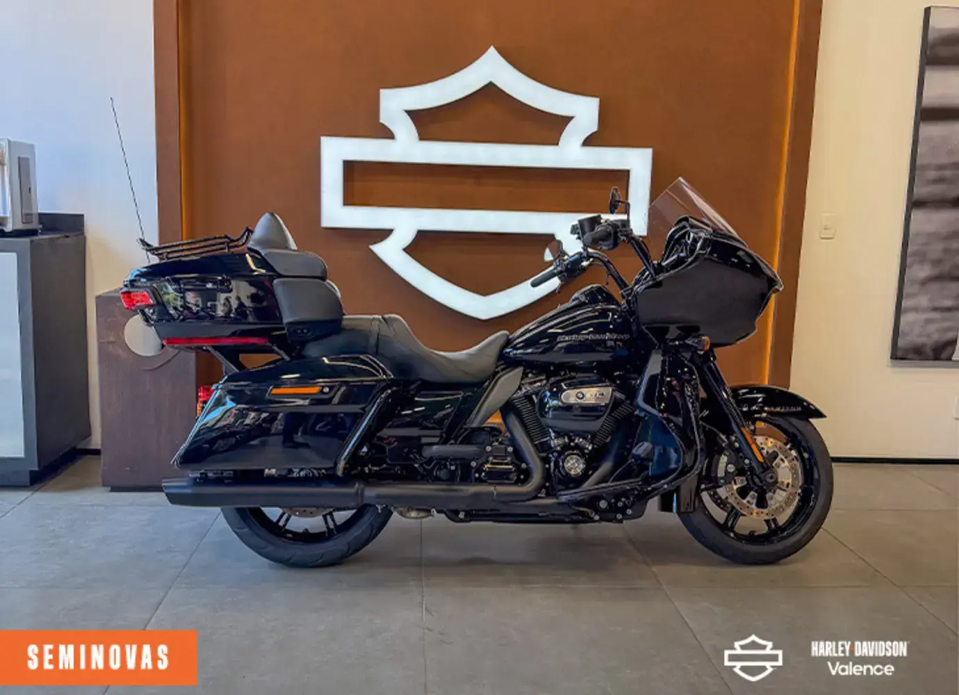 galeria ROAD GLIDE LIMITED