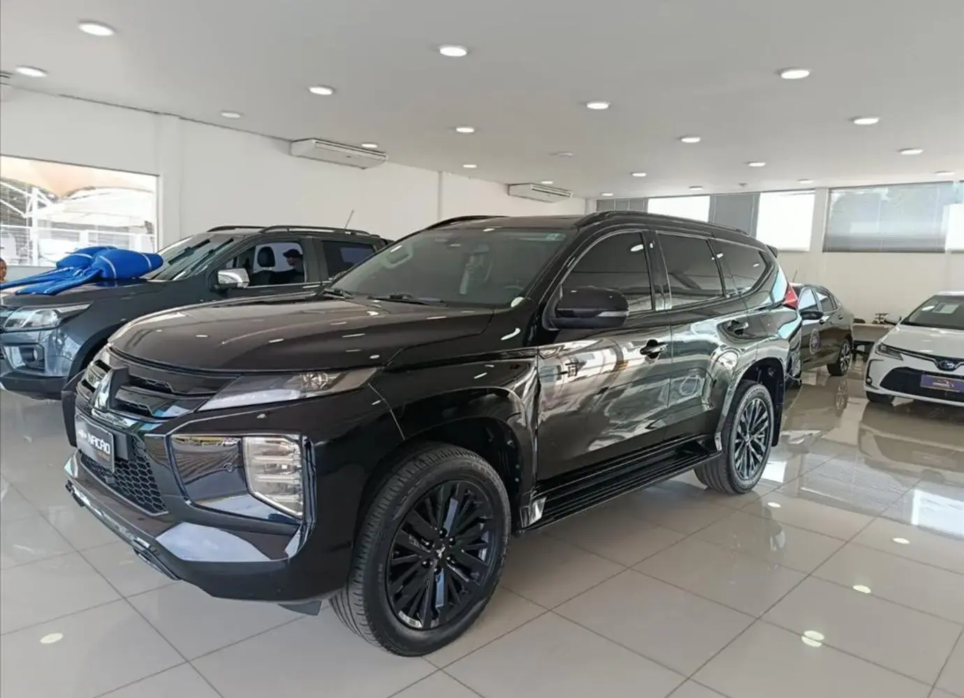 galeria PAJERO SPORT