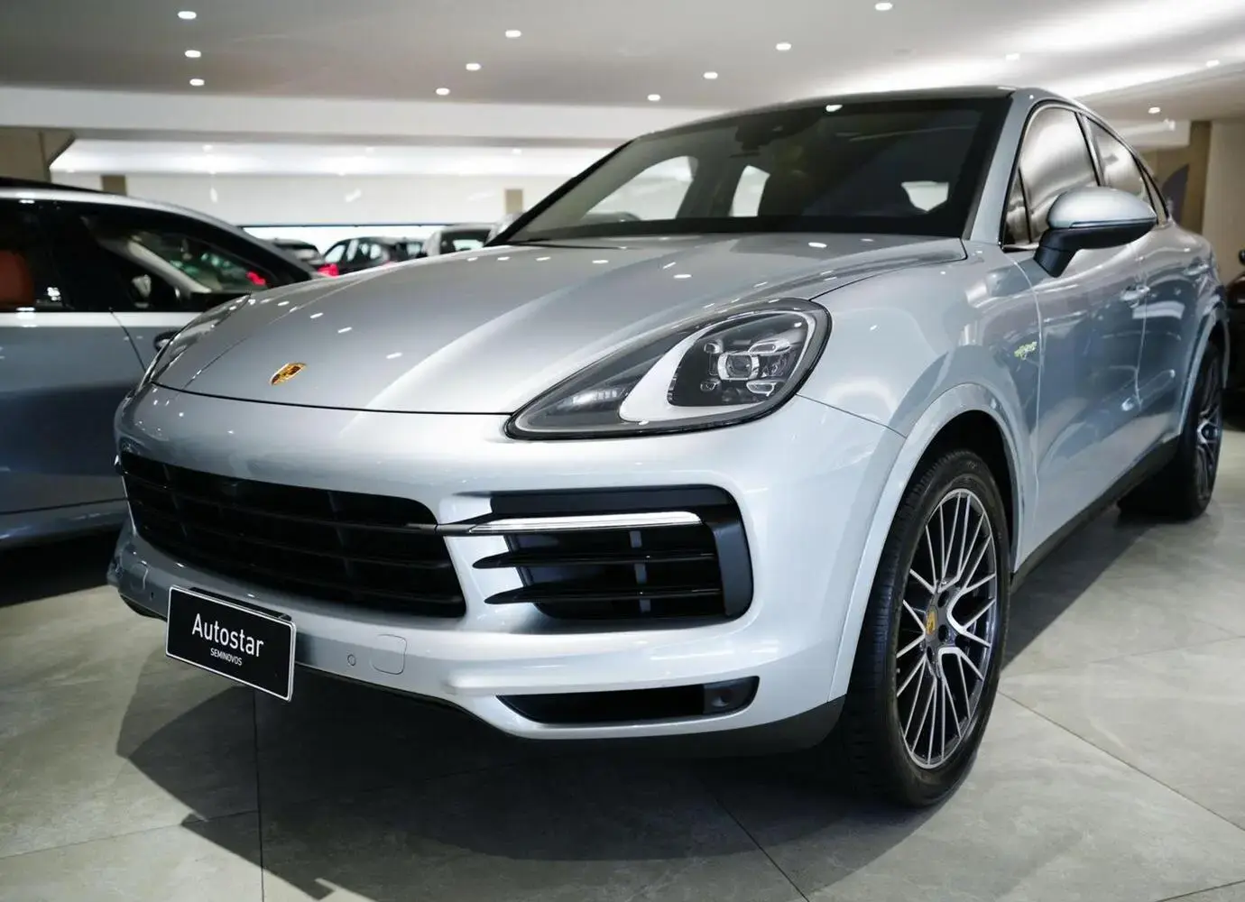 galeria Cayenne Coupé