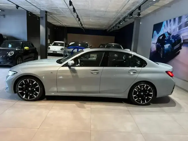 Bmw 320i M Sport 2.0 Turbo (Aut.)