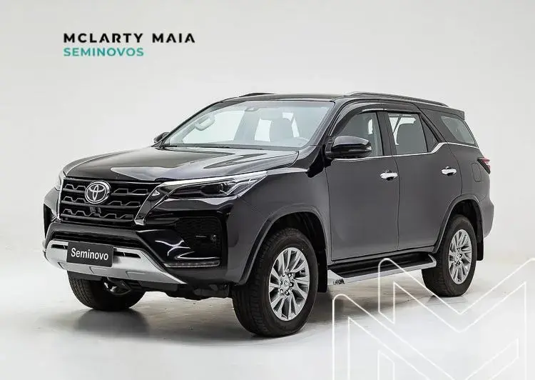 galeria HILUX SW4