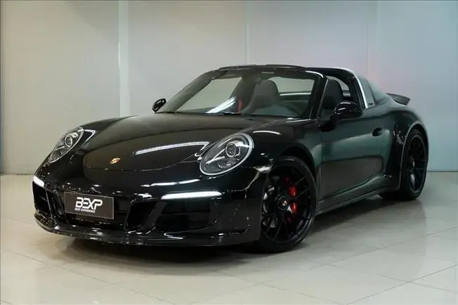 911