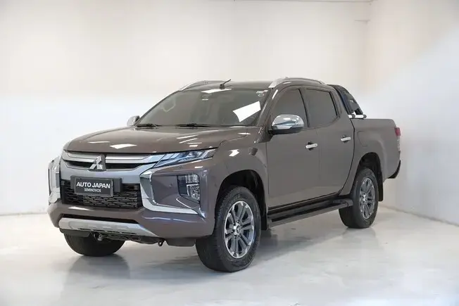L200 TRITON 2.4 16V TURBO DIESEL SPORT HPE-S CD 4P 4X4 AUTOMÁTICO