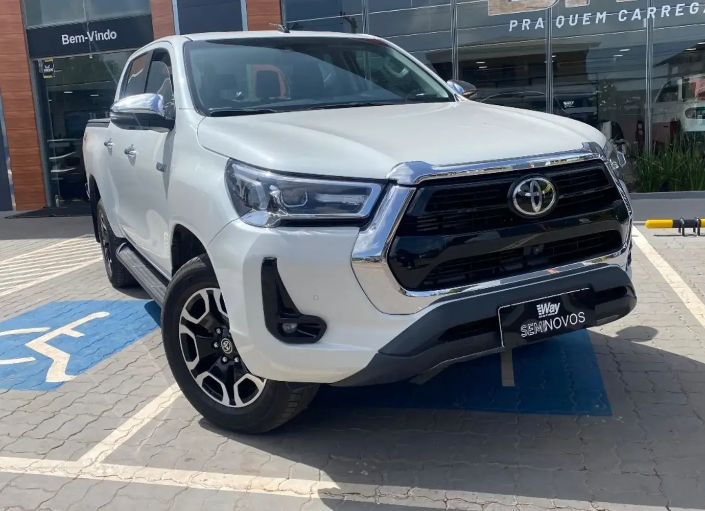 galeria HILUX