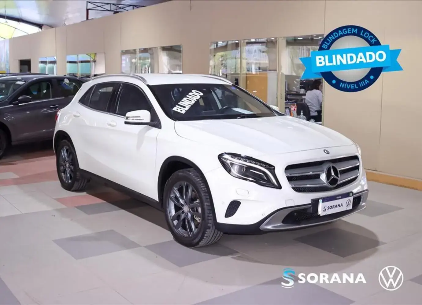 galeria GLA 200