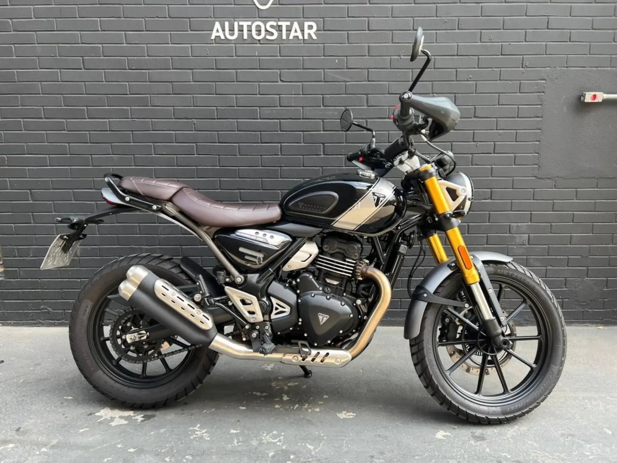 Scrambler 400 X ABS