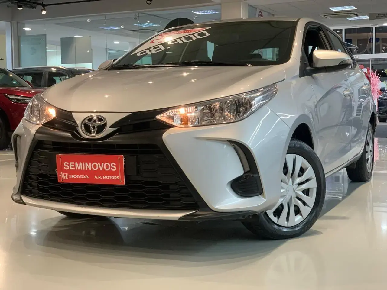 galeria Yaris