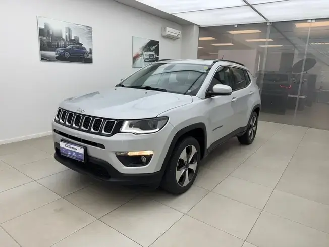 COMPASS 2.0 16V FLEX LONGITUDE AUTOMÁTICO