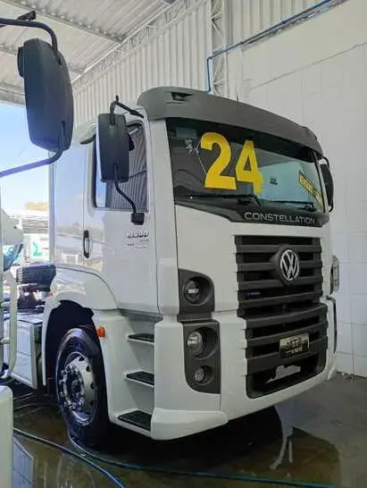 Vw 19.380 leito teto baixo 